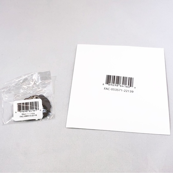 Funko Marvel Collector Corps Thor Love and Thunder Corg Pin and Valkyrie Sticker - Picture 4 of 7